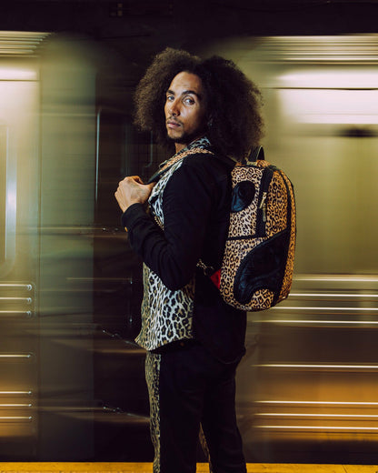 AFRICAN INTELLIGENCE 9 COURAGE LIVES ON BACKPACK - SANDFLOWER COLLAB | Sprayground Online