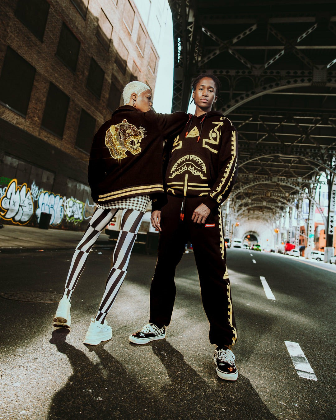 A.I.9 AFRICAN INTELLIGENCE GUILDED LEOPARD - SANDFLOWER COLLAB VARSITY | Sprayground US