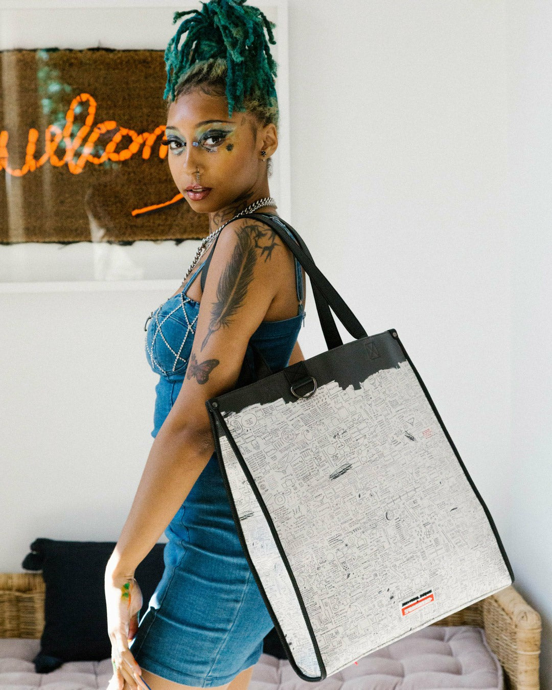 OFFICIAL BASQUIAT PEGASUS 1987 LOFT TOTE | Sprayground sale