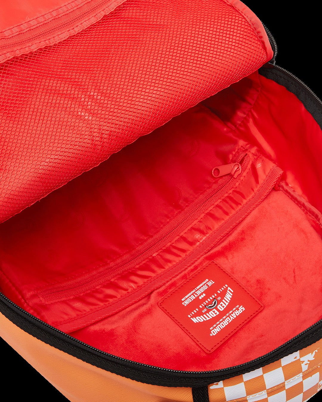 BLEACH: THOUSAND-YEAR BLOOD WAR ICHIGO CHECKER DLXV BACKPACK | Sprayground for sale