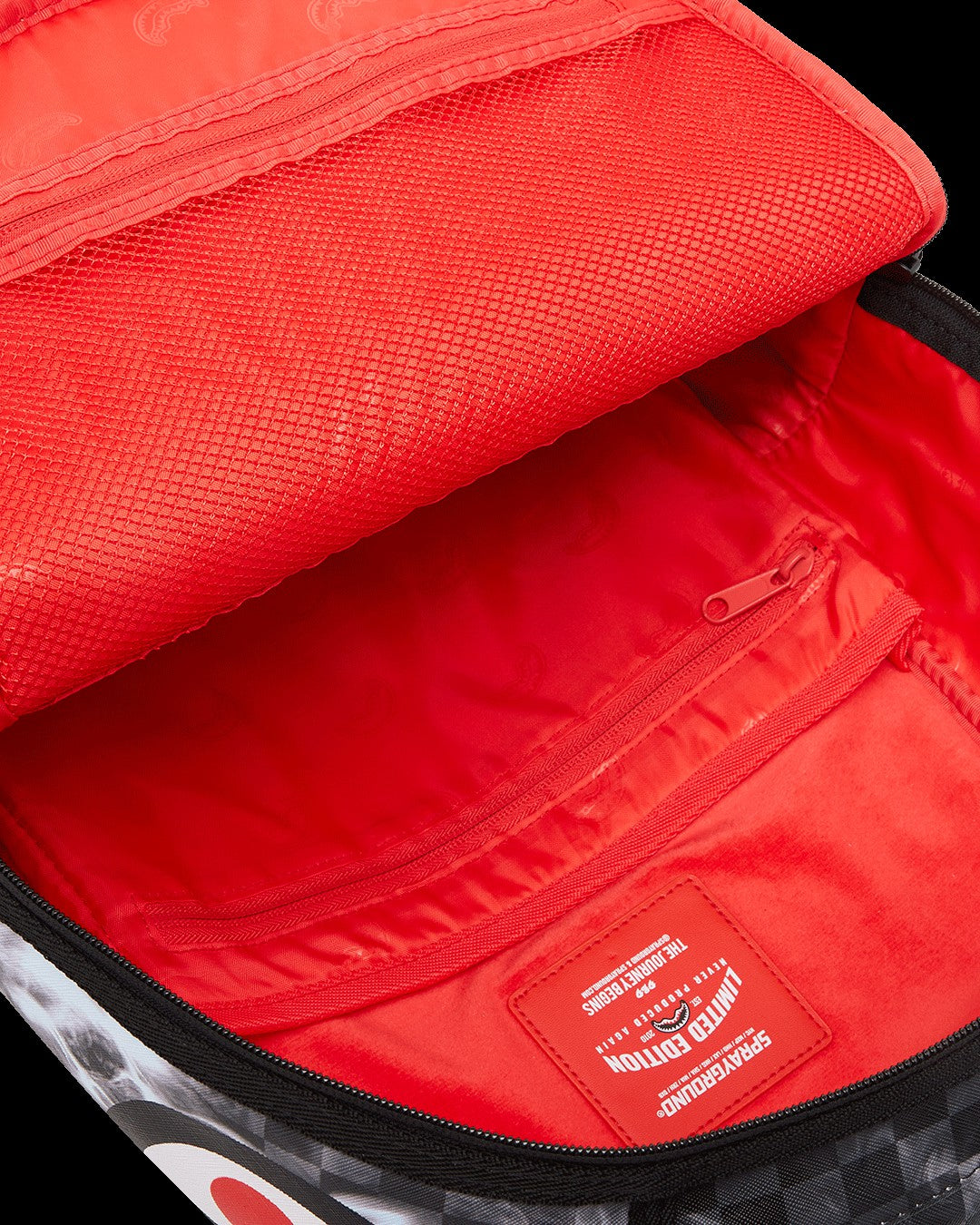 BLEACH SHADOW CLASH DLXV BACKPACK | Sprayground Clearance