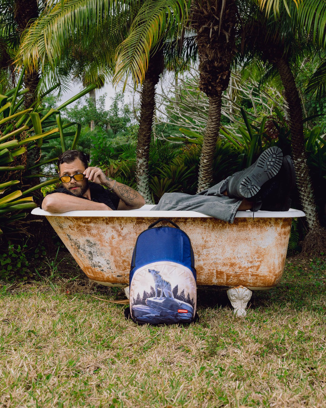 AWOOOOOOOOOOOOOOOO BACKPACK | Sprayground for sale