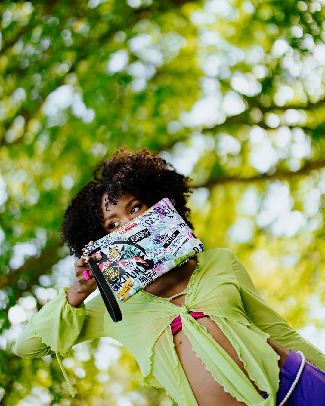 CREATE ANOTHER DAY CROSSOVER CLUTCH W/ SHOULDER STRAP | Sprayground Clearance