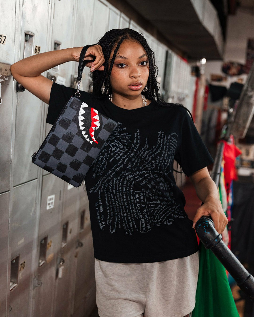 VANQUISH II CROSSOVER CLUTCH | Sprayground Near Me