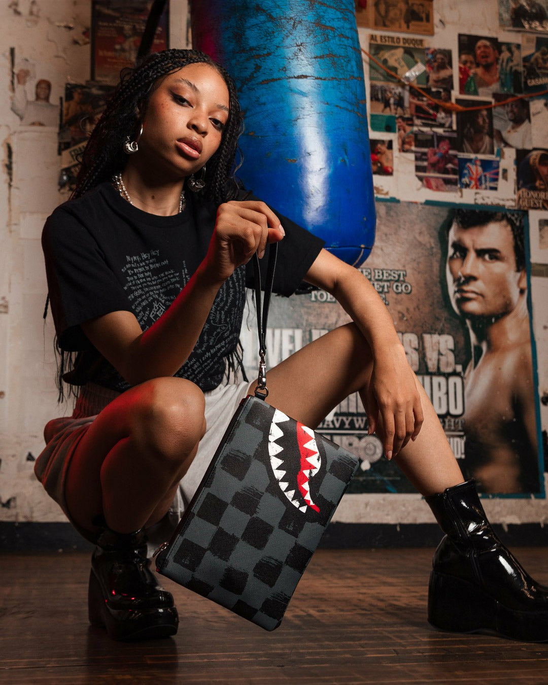 VANQUISH II CROSSOVER CLUTCH | Sprayground Near Me