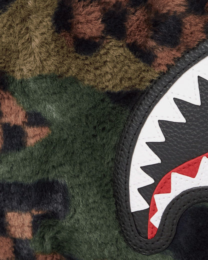 BIG SKY FUR SHARK CROSSOVER CLUTCH | Sprayground US
