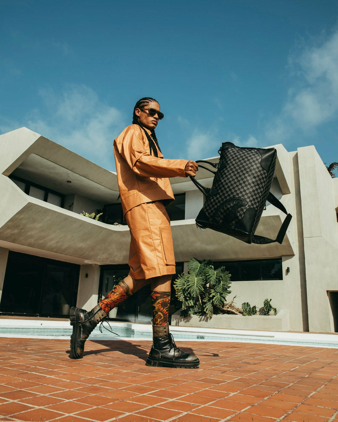 MIDNIGHT CHATEAU PYRAMID DUFFLE | Sprayground Clearance