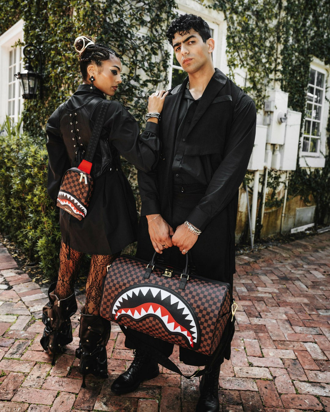 SAWTOOTH SHARKS IN PARIS DUFFLE | Sprayground Clearance