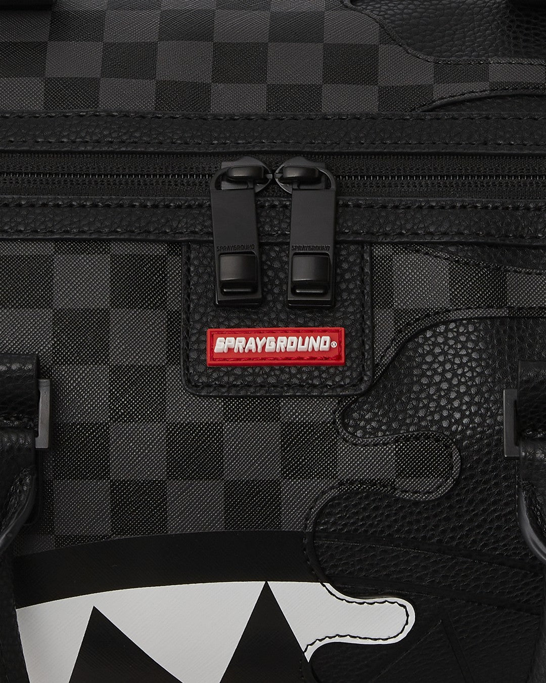 SPEED SHARK SIDE SWIPE DUFFLE | Sprayground Discount
