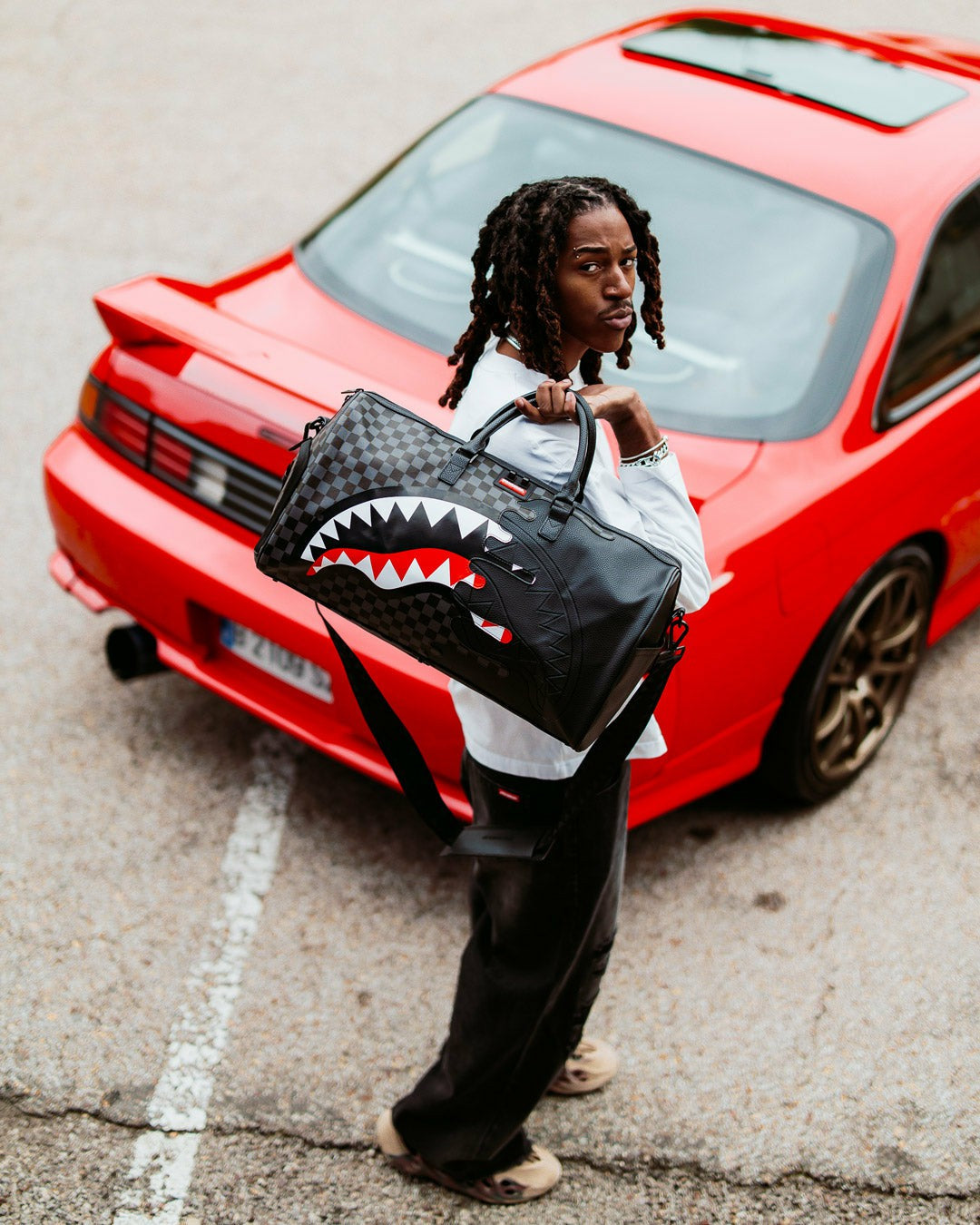 SPEED SHARK SIDE SWIPE DUFFLE | Sprayground Discount