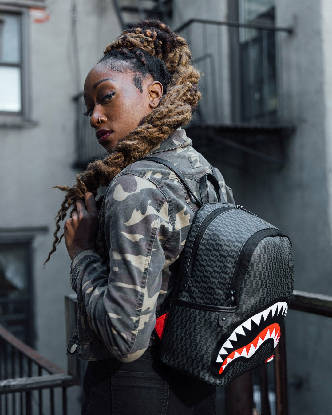 SPRAYGATTI REVV SAVAGE | Sprayground US