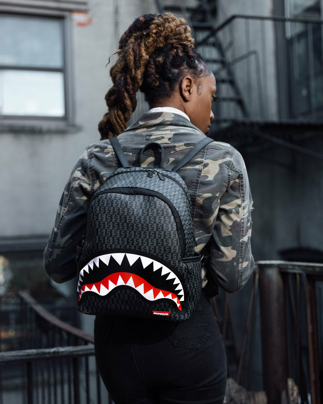 SPRAYGATTI REVV SAVAGE | Sprayground US