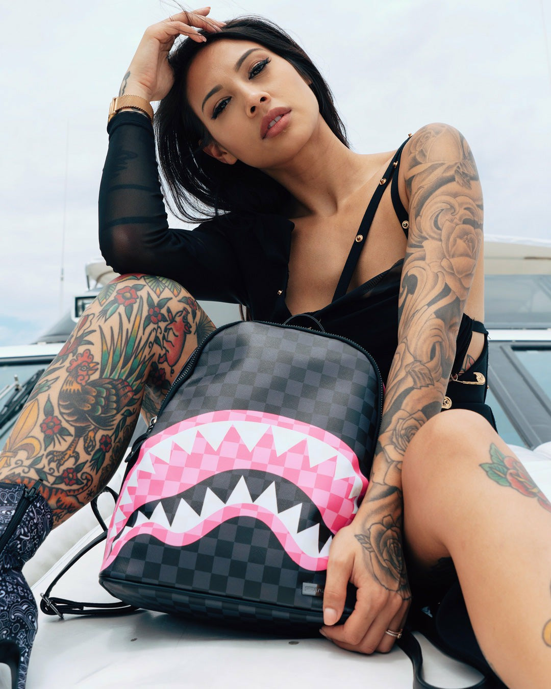 SHARKS IN CANDY SAVAGE | Sprayground sale
