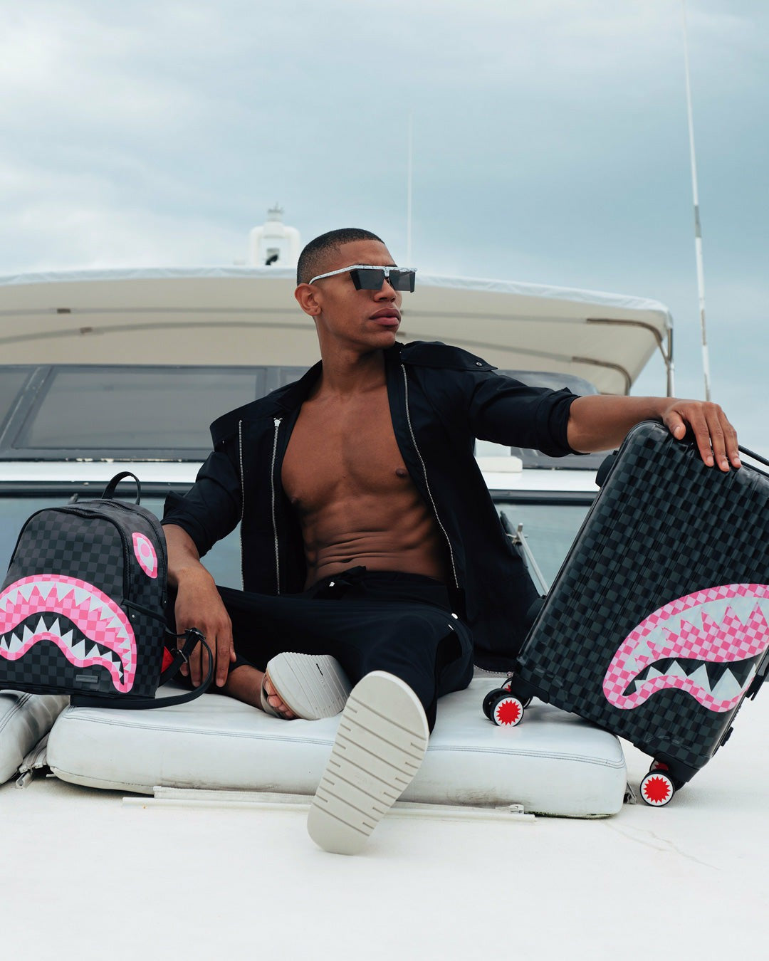 SHARKS IN CANDY SAVAGE | Sprayground sale