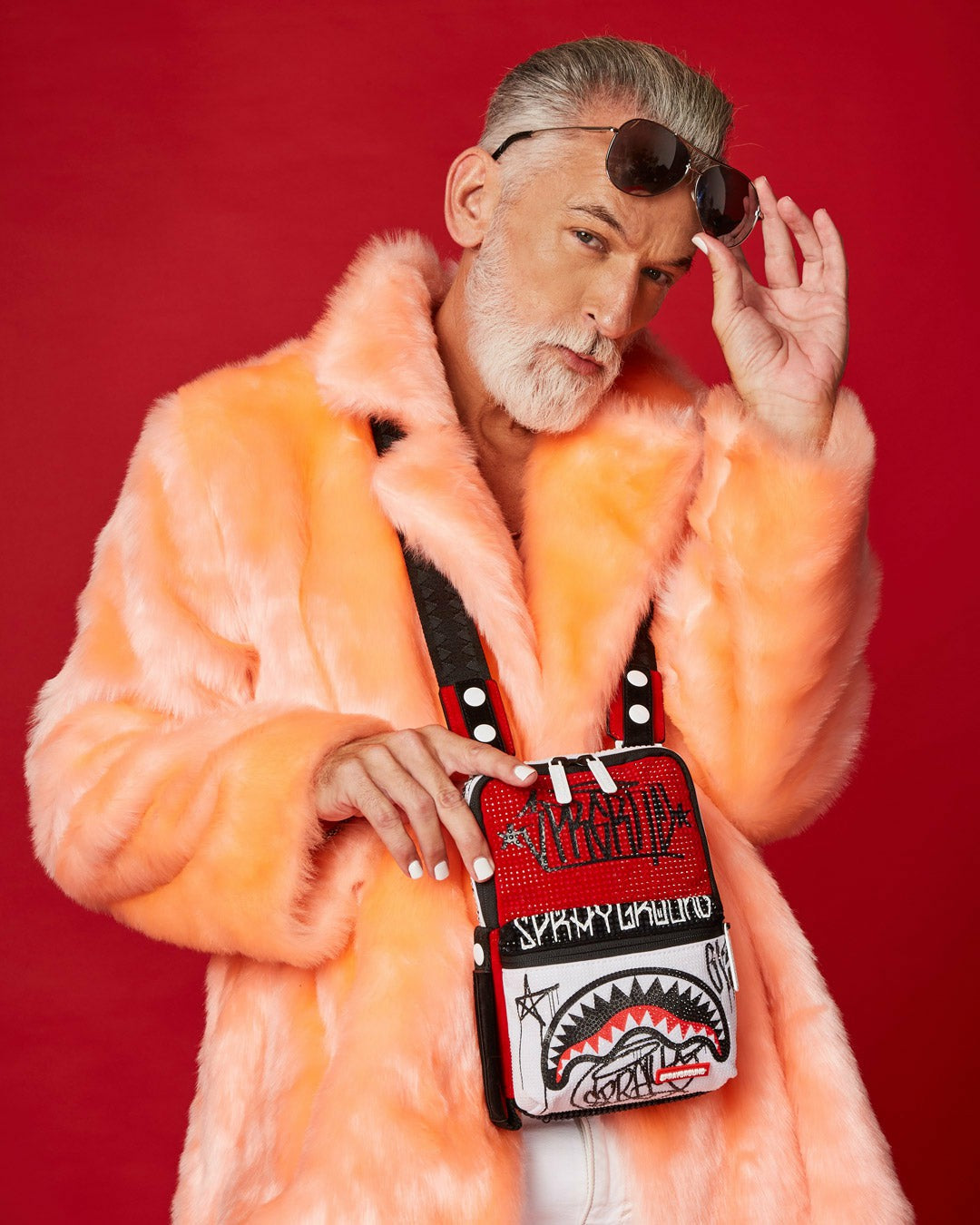 DIAMOND DISTRICT MESSENGER SLING | Sprayground Clearance