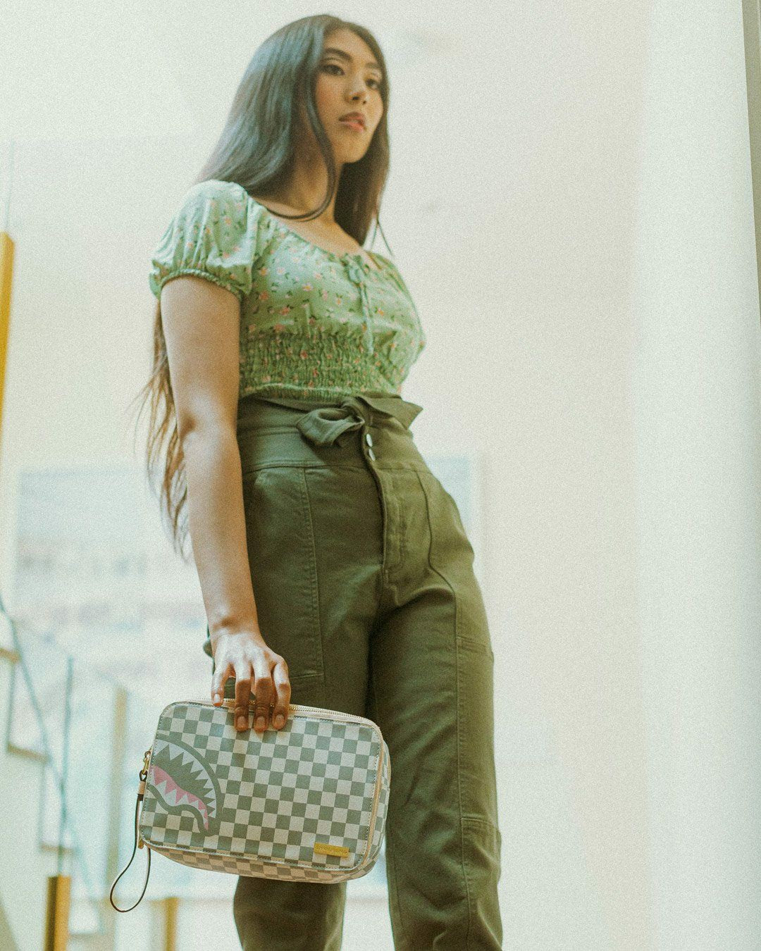 ROSE ALL DAY LA PALAIS TOILETRY BAG | Sprayground Near Me