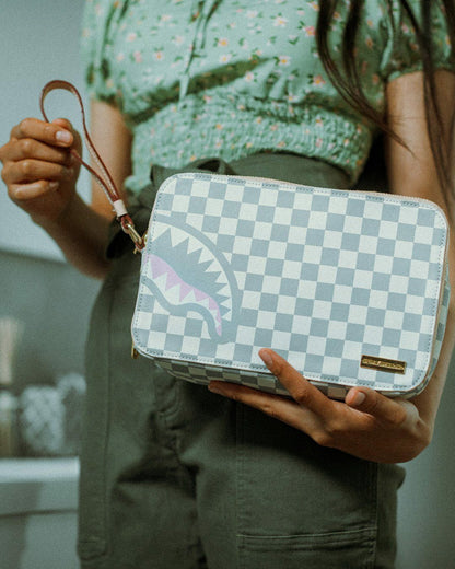 ROSE ALL DAY LA PALAIS TOILETRY BAG | Sprayground Near Me