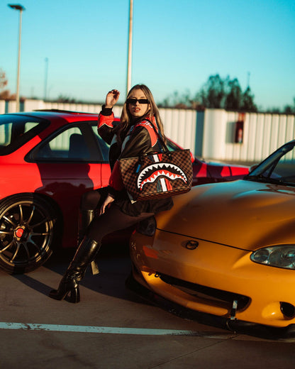 SHARKS IN PARIS GT TOTE | Sprayground Clearance