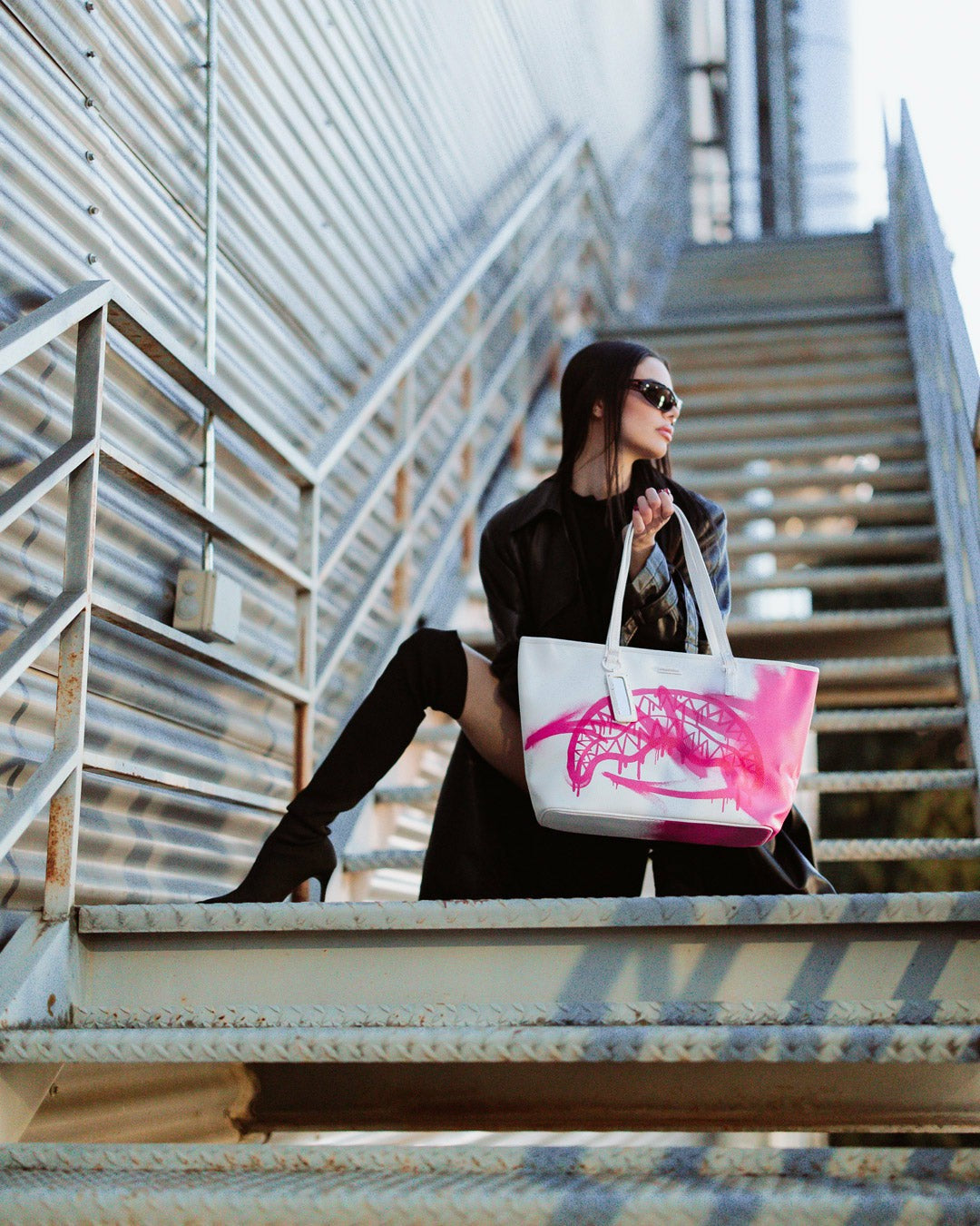 DESIGN STORM TOTE | Sprayground sale