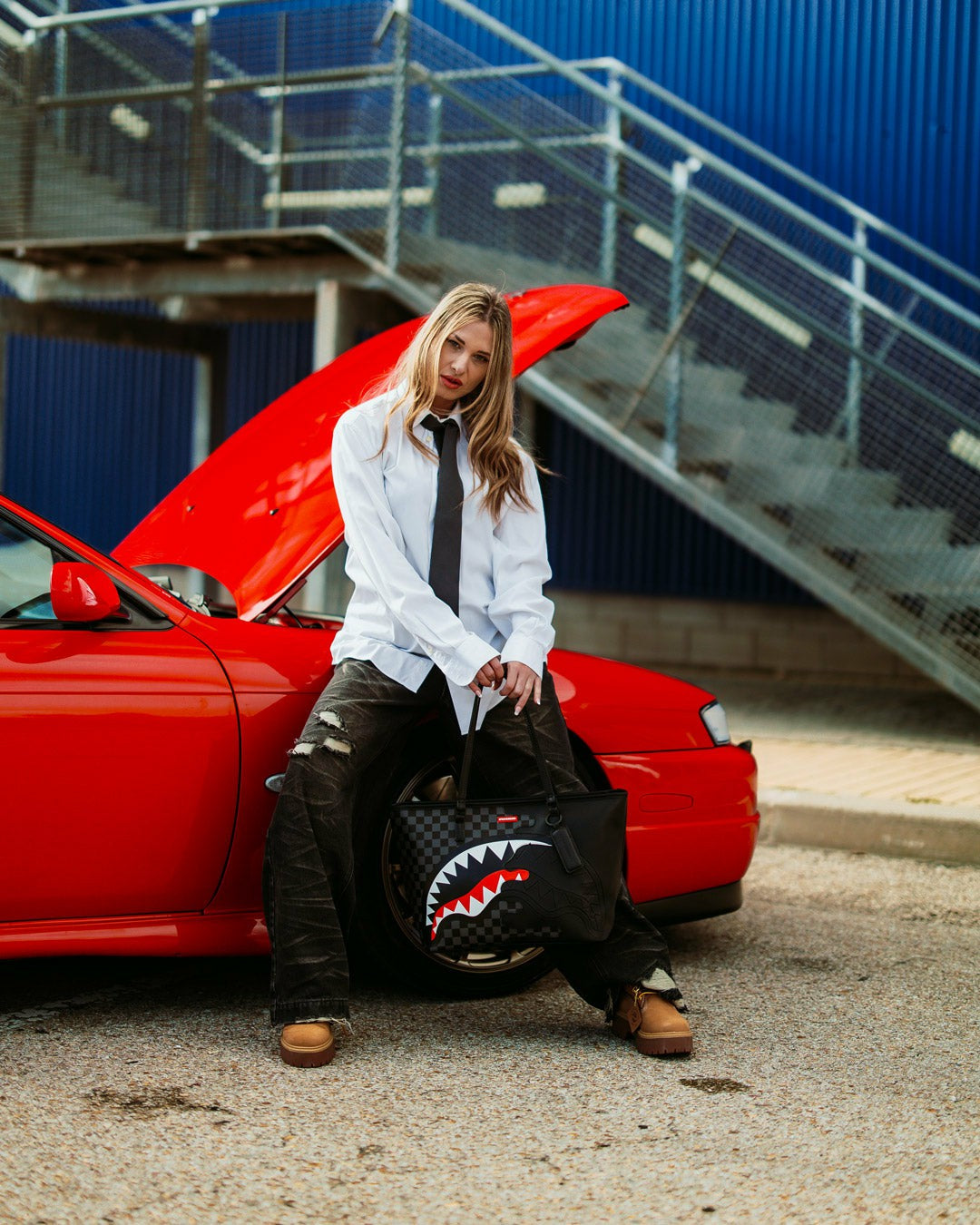 SPEED SHARK SIDE SWIPE TOTE | Sprayground Online