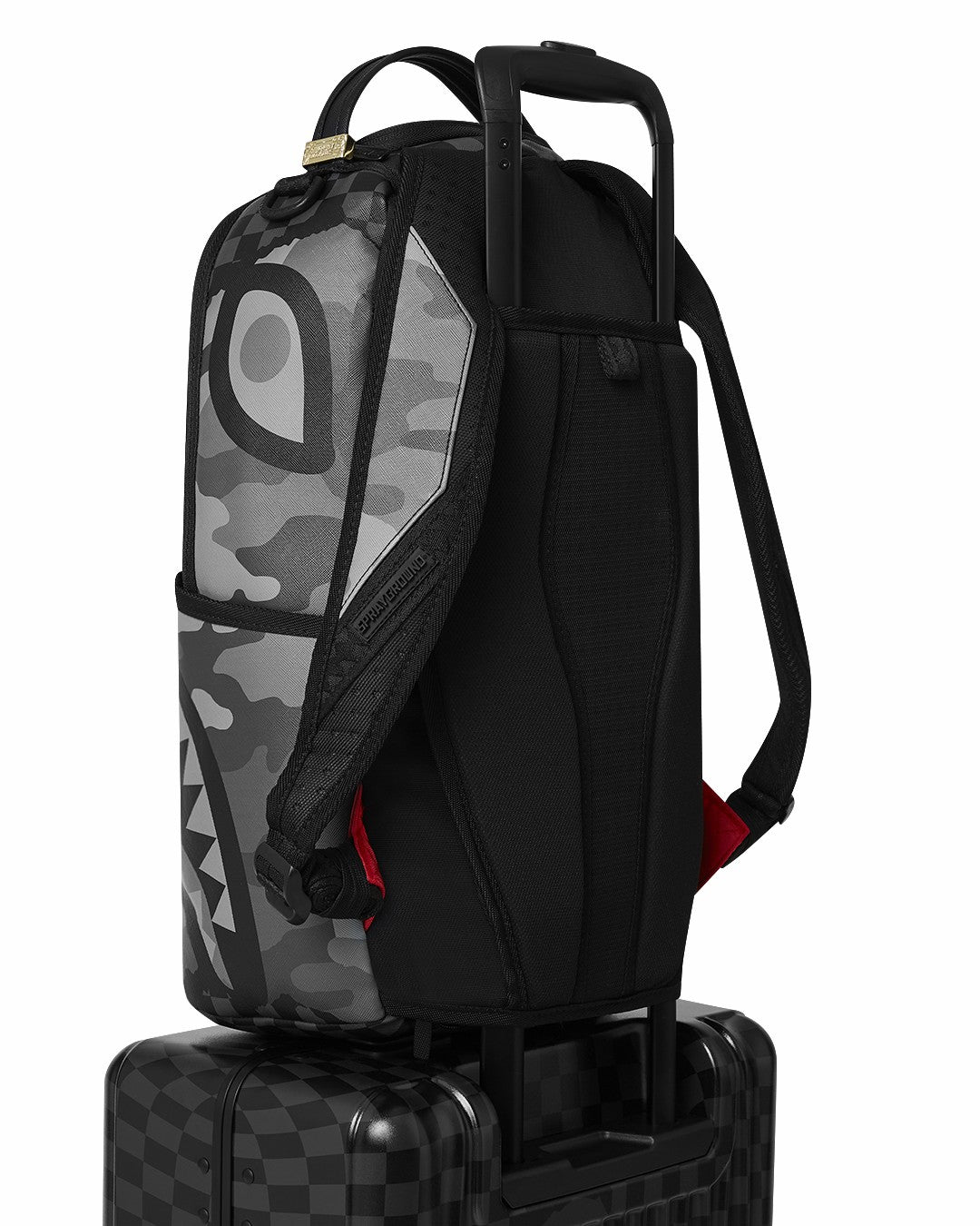 3AM RIPTIDE SHARKNAUTICS HARDSHELL CARRY-ON LUGGAGE | Sprayground Near Me