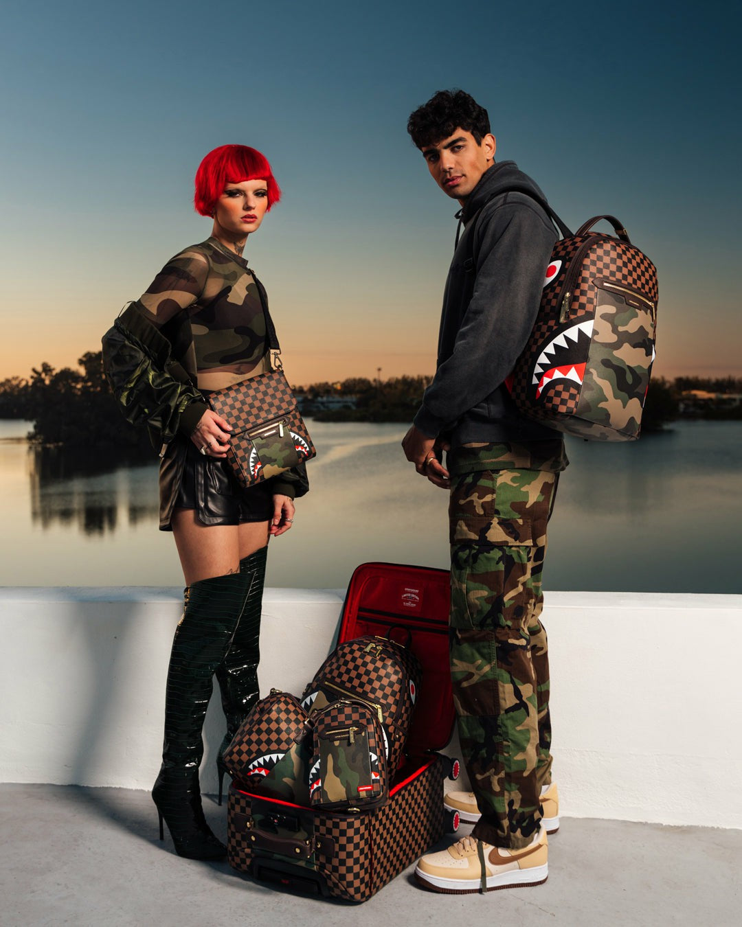 EXTERIOR GOLD ZIP POCKET SHARKS IN PARIS JETSETTER CARRY-ON LUGGAGE | Sprayground Discount