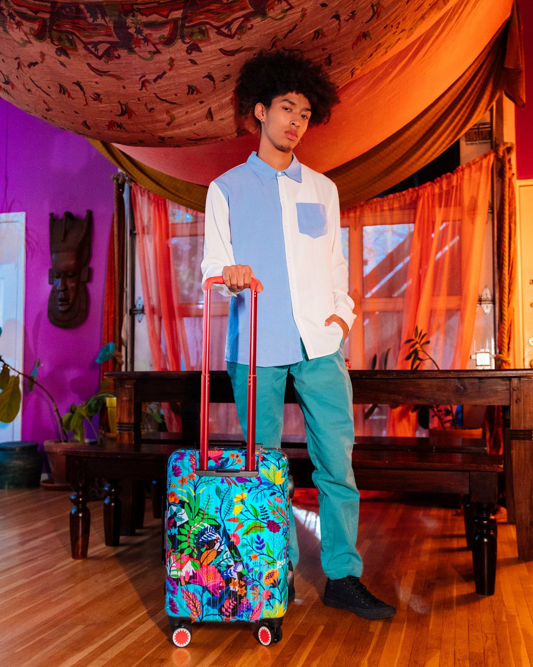 AVANT GARDEN SHARKNAUTICS HARDSHELL CARRY-ON LUGGAGE | Sprayground sale