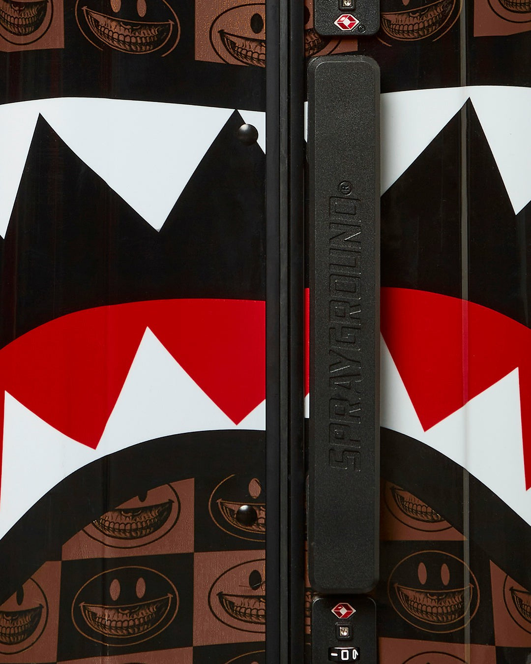 GLOBAL MOGUL POPAGANDA RON ENGLISH EDITION HARDSHELL CARRY-ON LUGGAGE | Sprayground Online