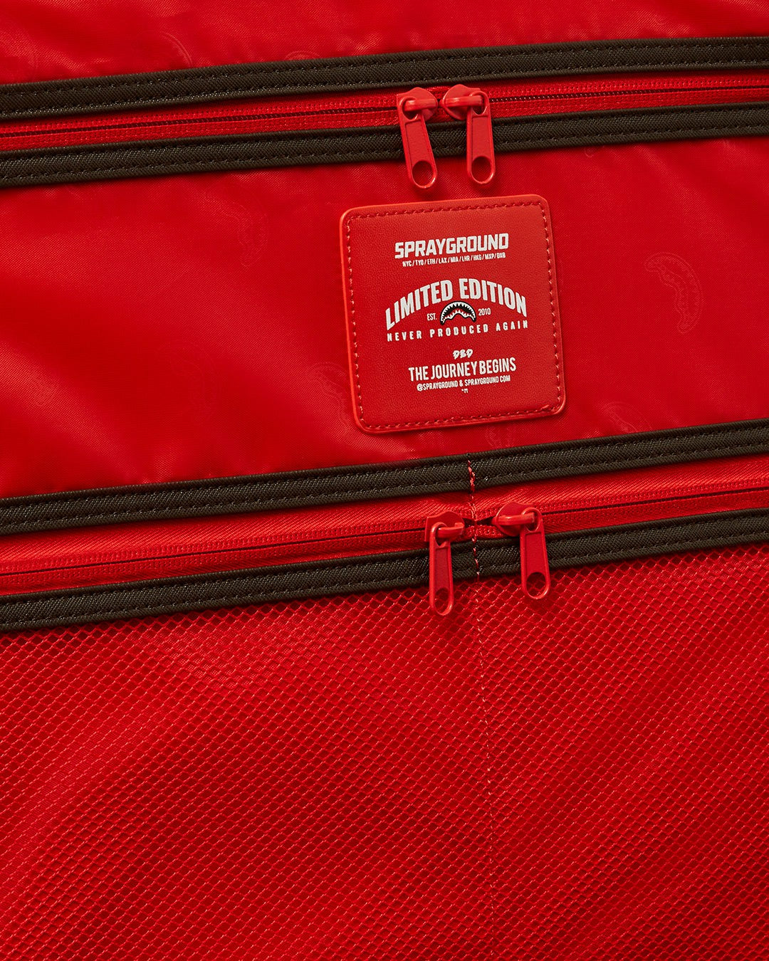 THE PARADOXX SHARK JETSETTER CARRY-ON LUGGAGE | Sprayground for sale