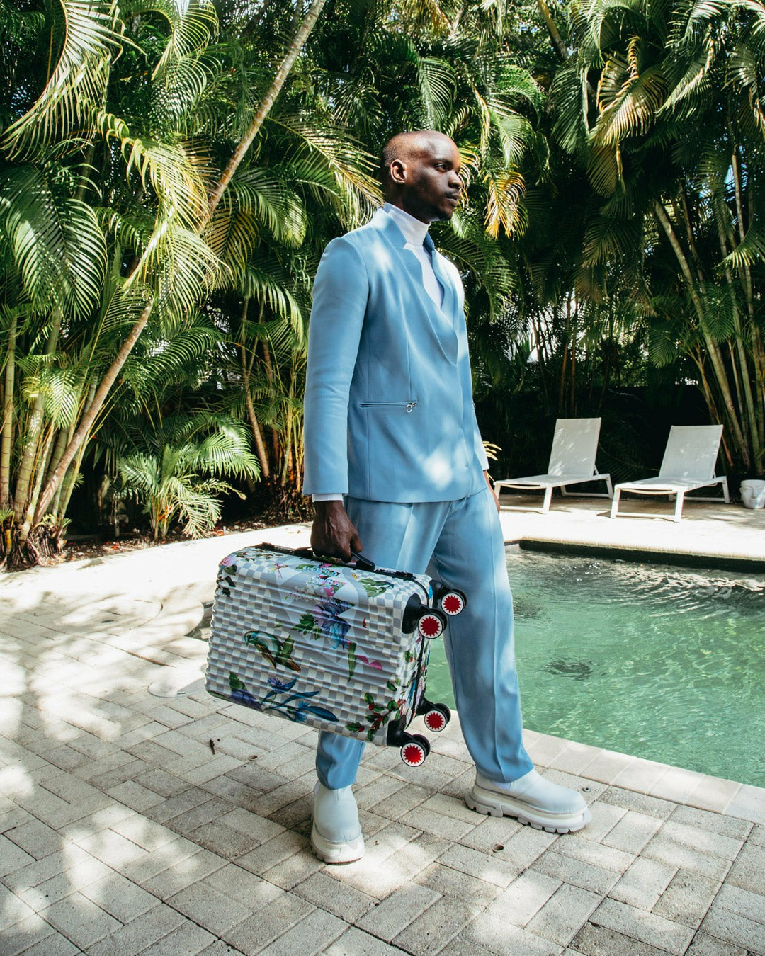 JARDIN DU PALAIS SHARKNAUTICS HARDSHELL CARRY-ON LUGGAGE | Sprayground Clearance