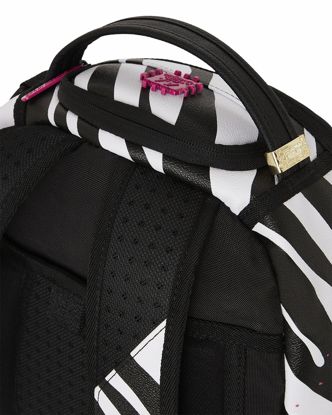 A.I.8 AFRICAN INTELLIGENCE MOTHERLAND LOVE BACKPACK (DLXV) | Sprayground Online