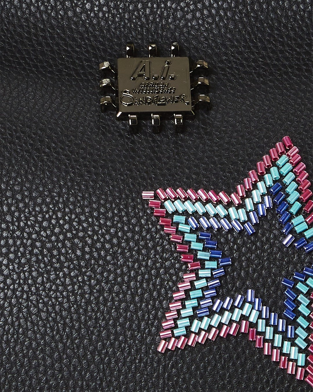 STAR RACER A.I.7 SANDFLOWER COLLAB BEADED TOTE | Sprayground US