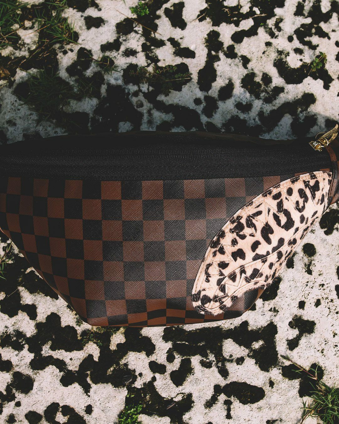 A.i.3 THE LEGACY SAVVY CROSSBODY | Sprayground Clearance
