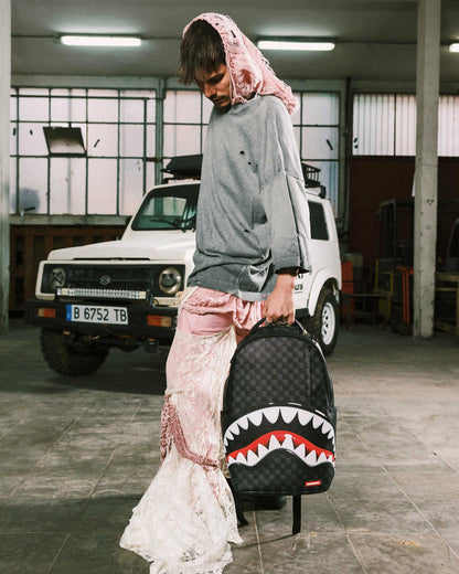 SHARKS IN PARIS HYPER PUFF BACKPACK | Sprayground sale