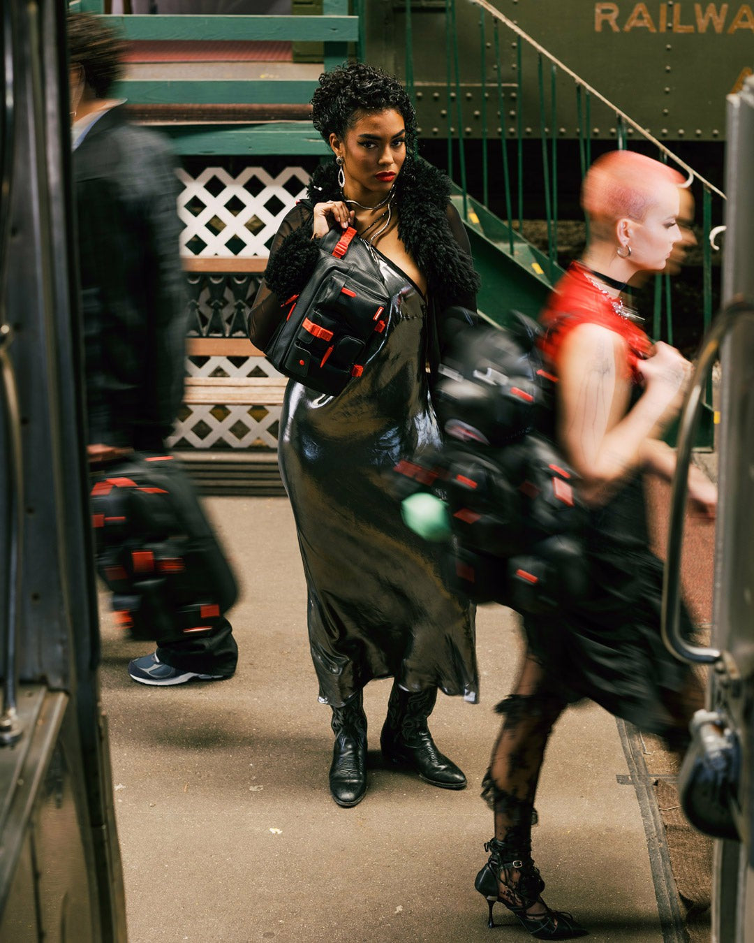 AIRFREIGHT CARGO CROSSBODY | Sprayground Online