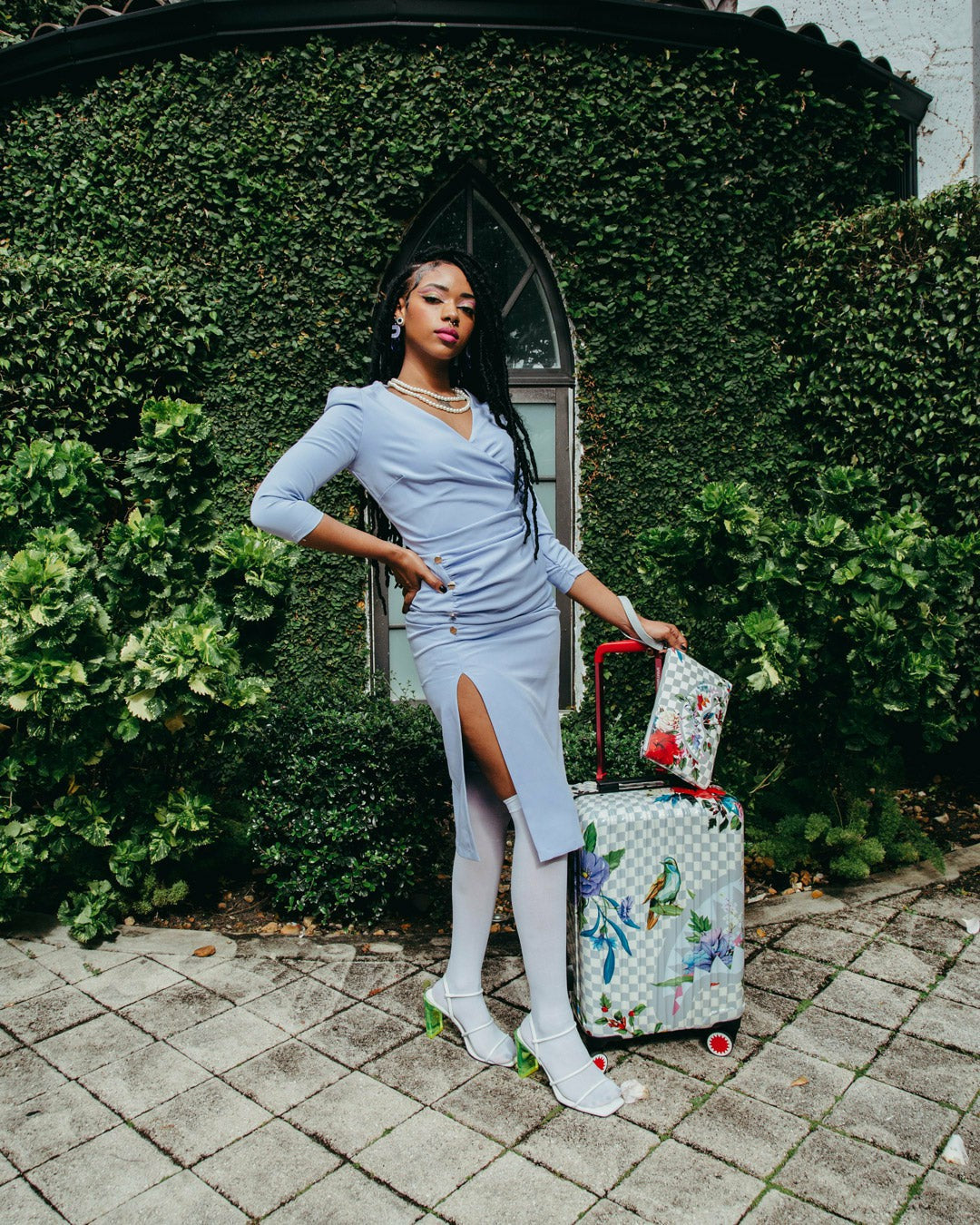 JARDIN DU PALAIS CROSSOVER CLUTCH | Sprayground Near Me