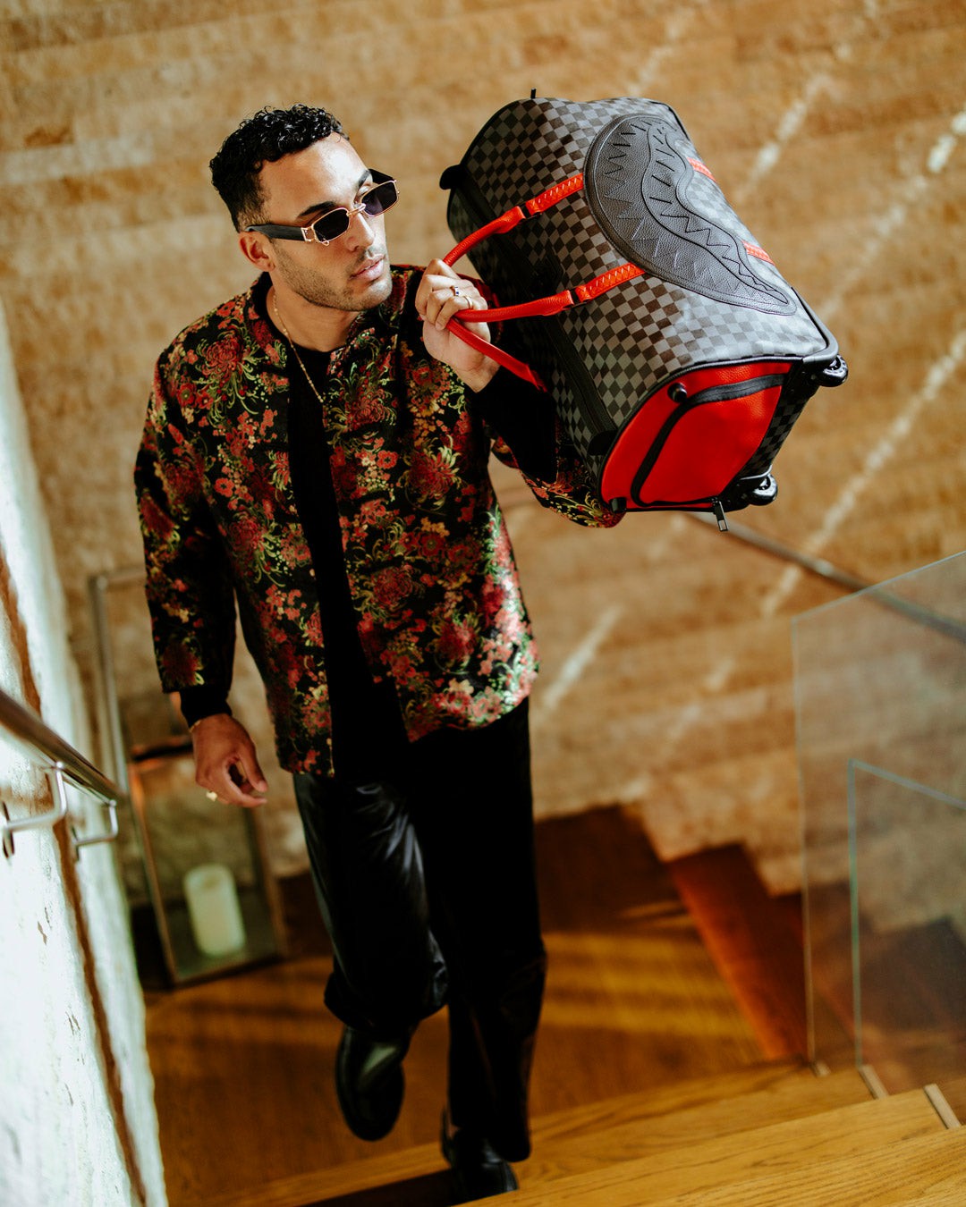 MONACO SHARK CLUB DUFFLE WHEELY | Sprayground Discount