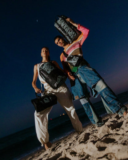 A.M.P.M PYRAMID MINI DUFFLE | Sprayground US