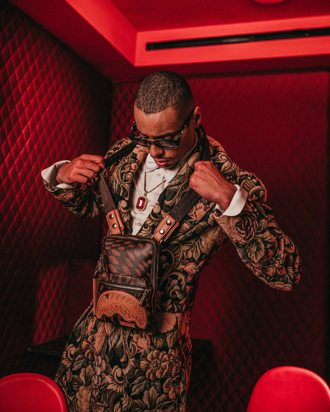 TRIPPY HENNY SLING | Sprayground sale