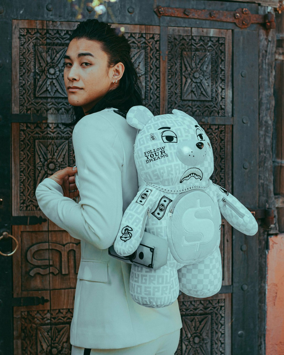 SPLIT THE CHECK (PEARL) MONEYBEAR TEDDYBEAR BACKPACK | Sprayground Online