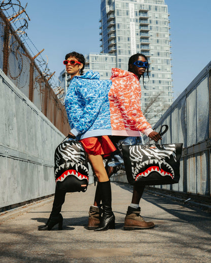 ZE SHARK PREDATOR TOTE | Sprayground Clearance