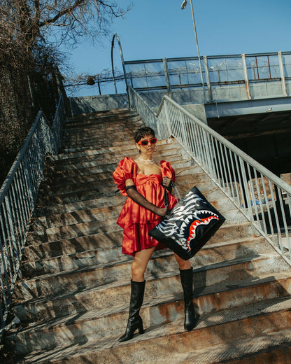 ZE SHARK PREDATOR TOTE | Sprayground Clearance
