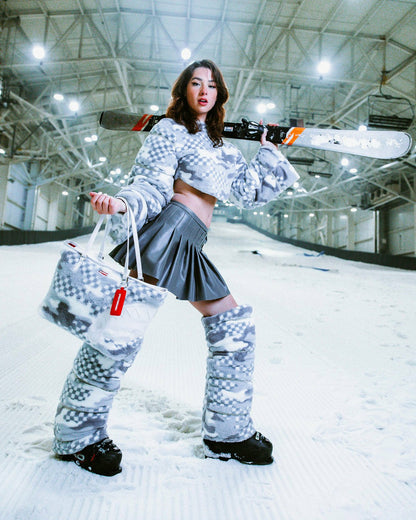 3AM PLUSH SWISS ALPS TOTE | Sprayground US