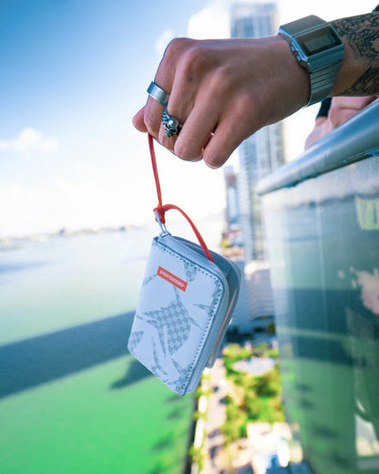 SHARK CHECK (WHITE) WALLET | Sprayground Online