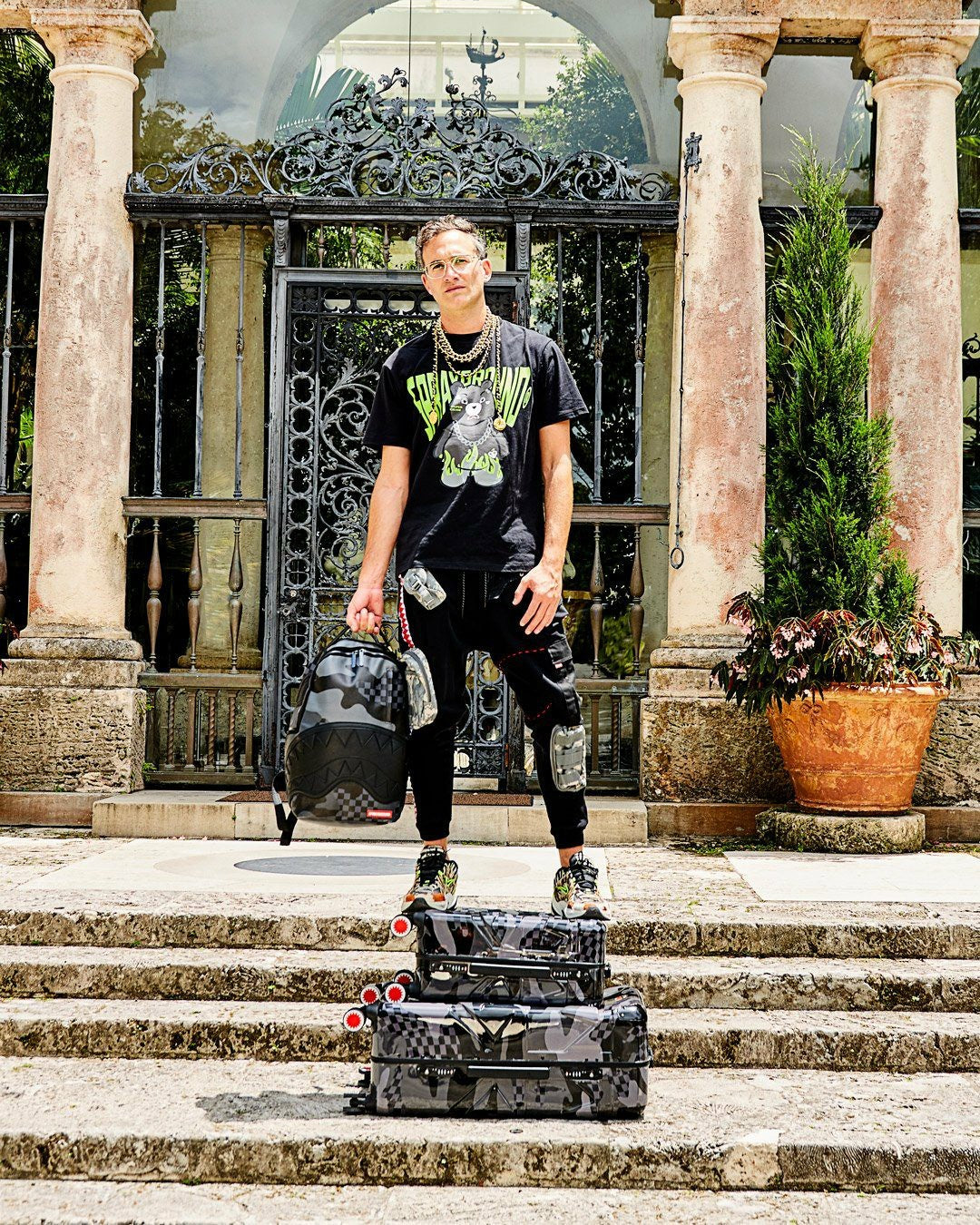 3AM NEVER SLEEP SHARKITECTURE HARDSHELL CARRY-ON LUGGAGE | Sprayground for sale