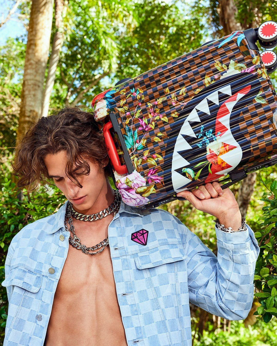 GARDEN OF SHARKS SHARKNAUTICS HARDSHELL CARRY-ON LUGGAGE | Sprayground Clearance