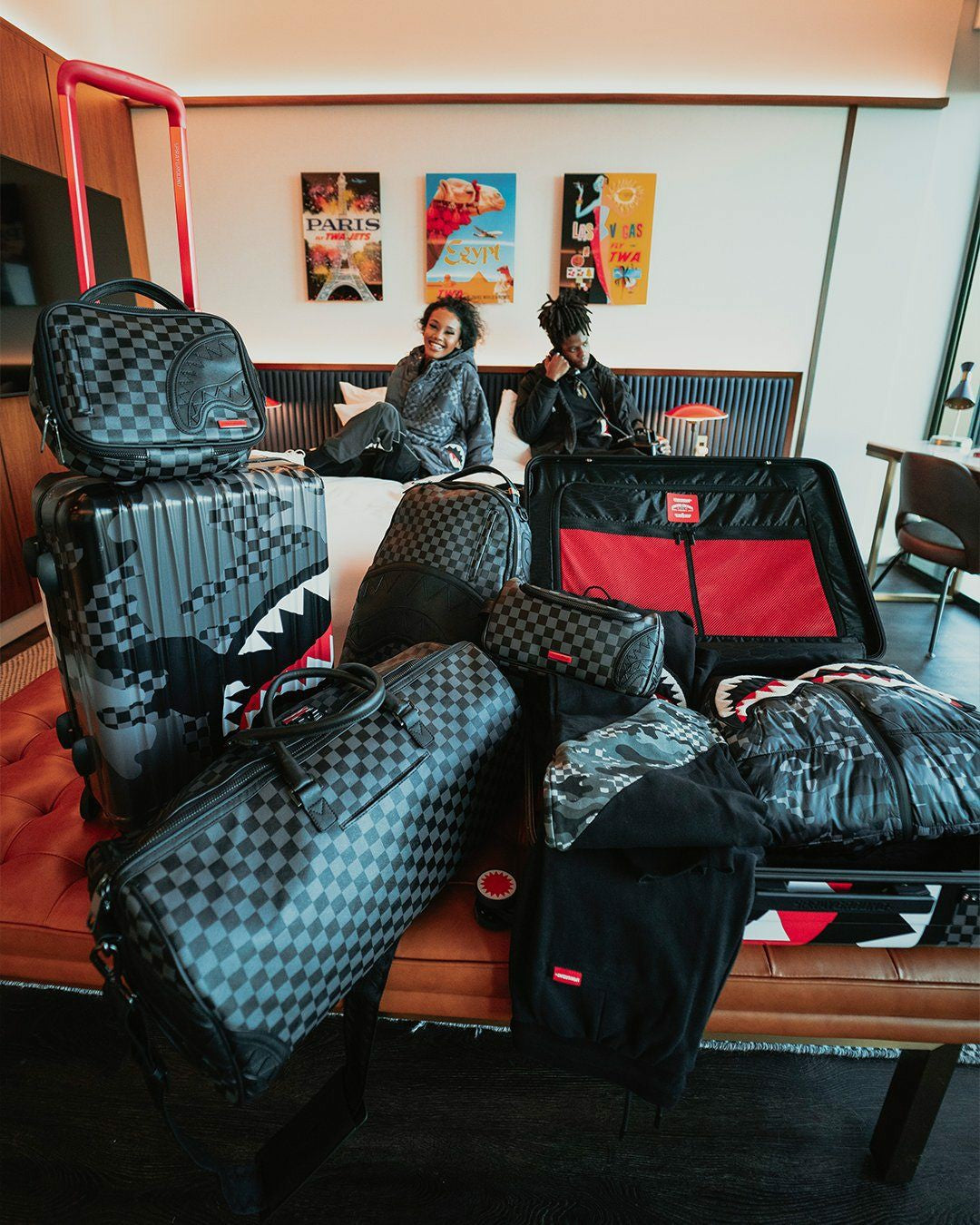 3AM SHARKNAUTICS 22” CARRY-ON LUGGAGE | Sprayground sale