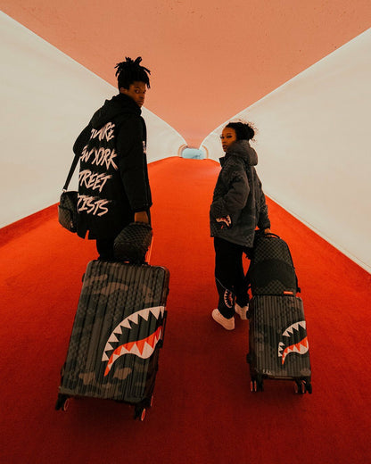 3AM SHARKNAUTICS 22” CARRY-ON LUGGAGE | Sprayground sale