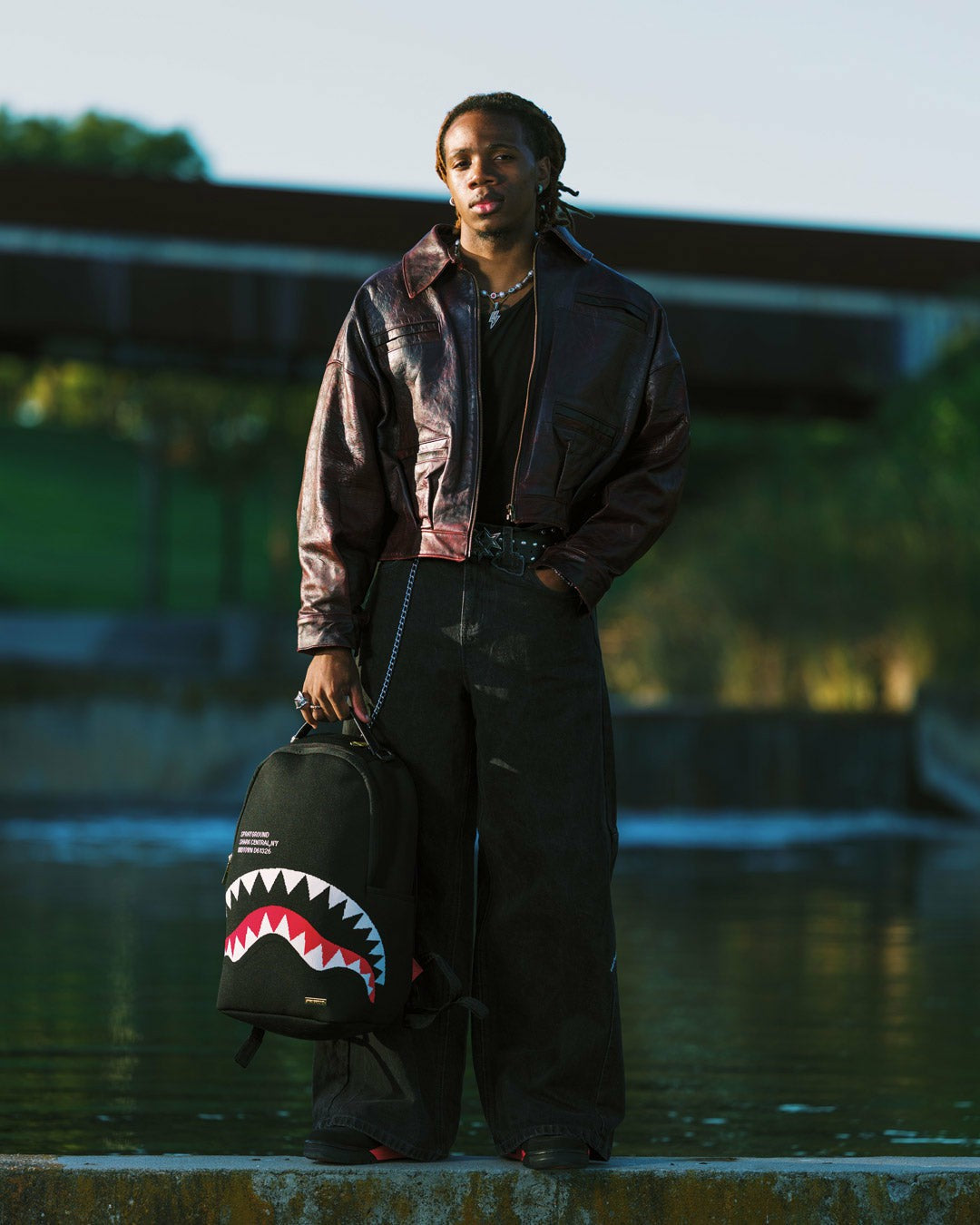 SHARK CENTRAL AEROFLEX BACKPACK | Sprayground Clearance