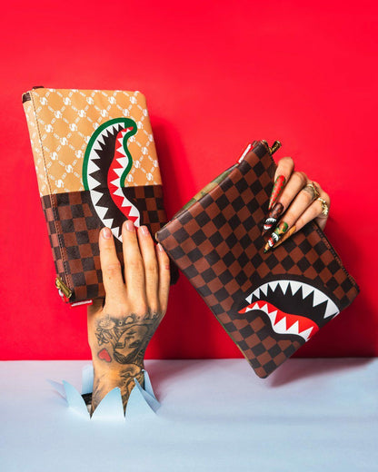 PARIS VS FLORENCE CROSSOVER CLUTCH | Sprayground Online